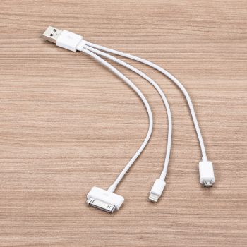 Cabo USB com 3 Entradas