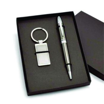 Conjunto de chaveiro e caneta personalizado