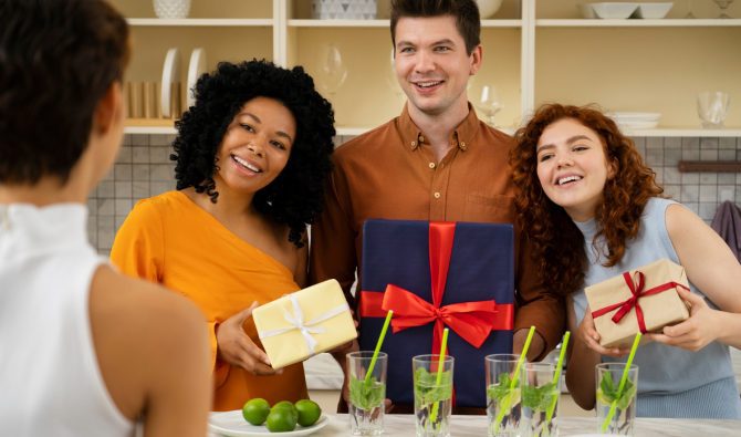 Brindes para funcionários — Qual a importância dessa prática?