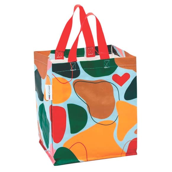 Como substituir as sacolas de plásticas?