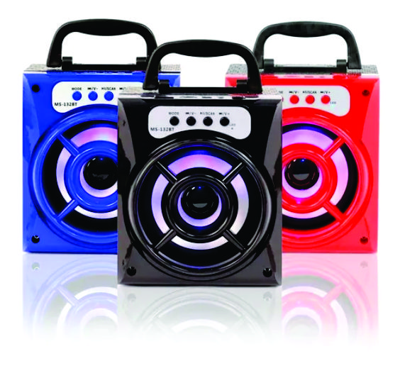 Caixa de som personalizada com entrada para pen drive