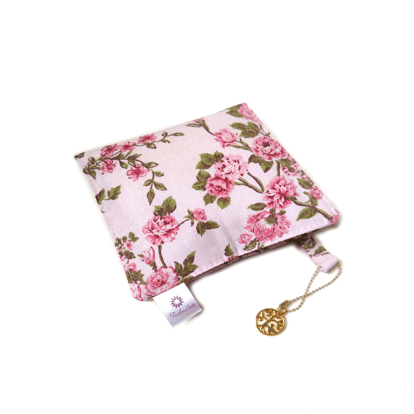 Porta Absorvente de Tecido Floral Personalizado