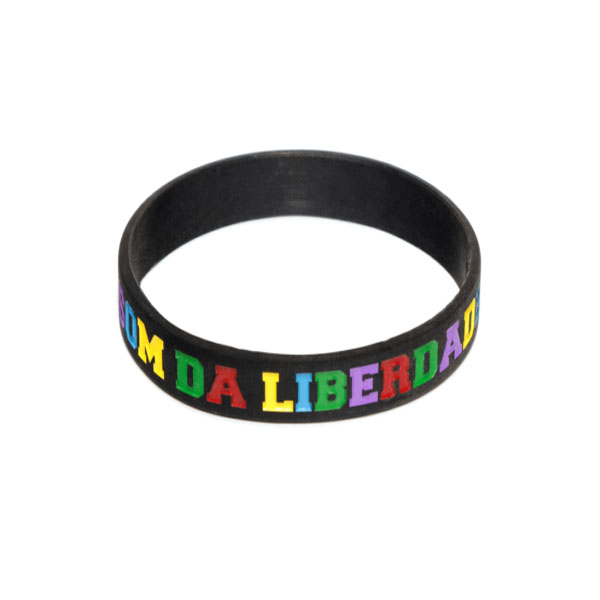 Pulseira de silicone com mensagem multicolorida